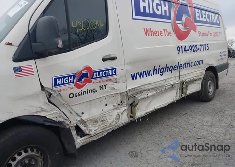 2022 Mercedes-Benz Sprinter 2500 High Roof I4 Diesel из США, поврежденный, VIN W1Y4DCHY1NT092304